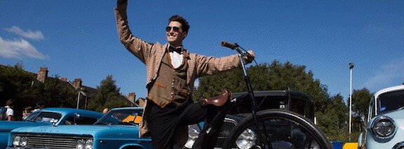 penny farthing rider hire uk