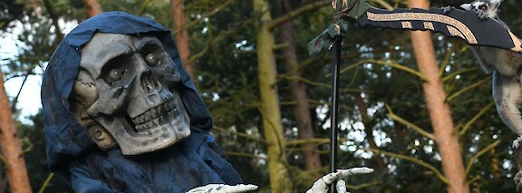 grim reaper stilt walker