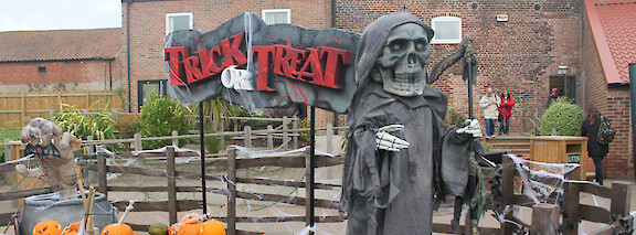 Grim Reaper human statue uk