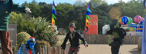 wizard of Oz unicyclist