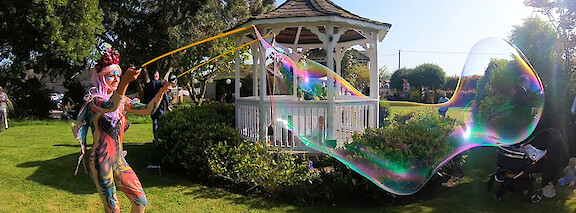 big bubble show hire uk