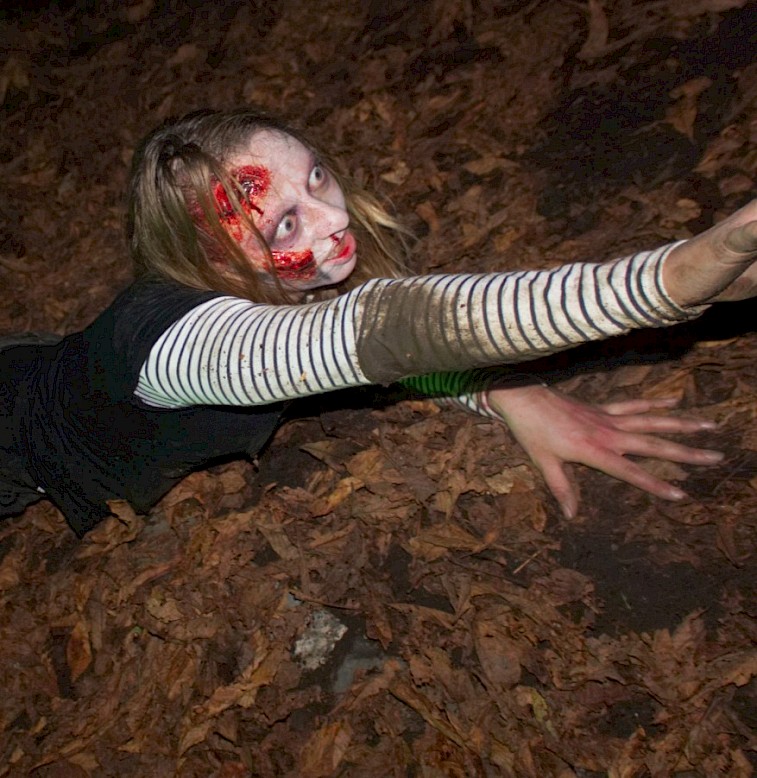 hire halloween scare acotrs walk uk